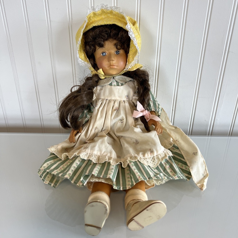 Zasan Wood Design Doll~Wood/Cloth~Missing Basket~17"~ Different‎ Hat